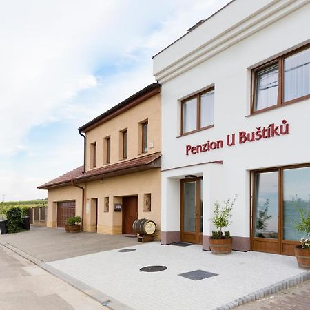 Penzion U Bustiku Sardice エクステリア 写真
